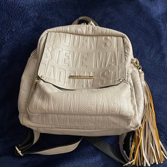 Steve Madden Backpack 🤍 Taupe - Picture 1 of 8